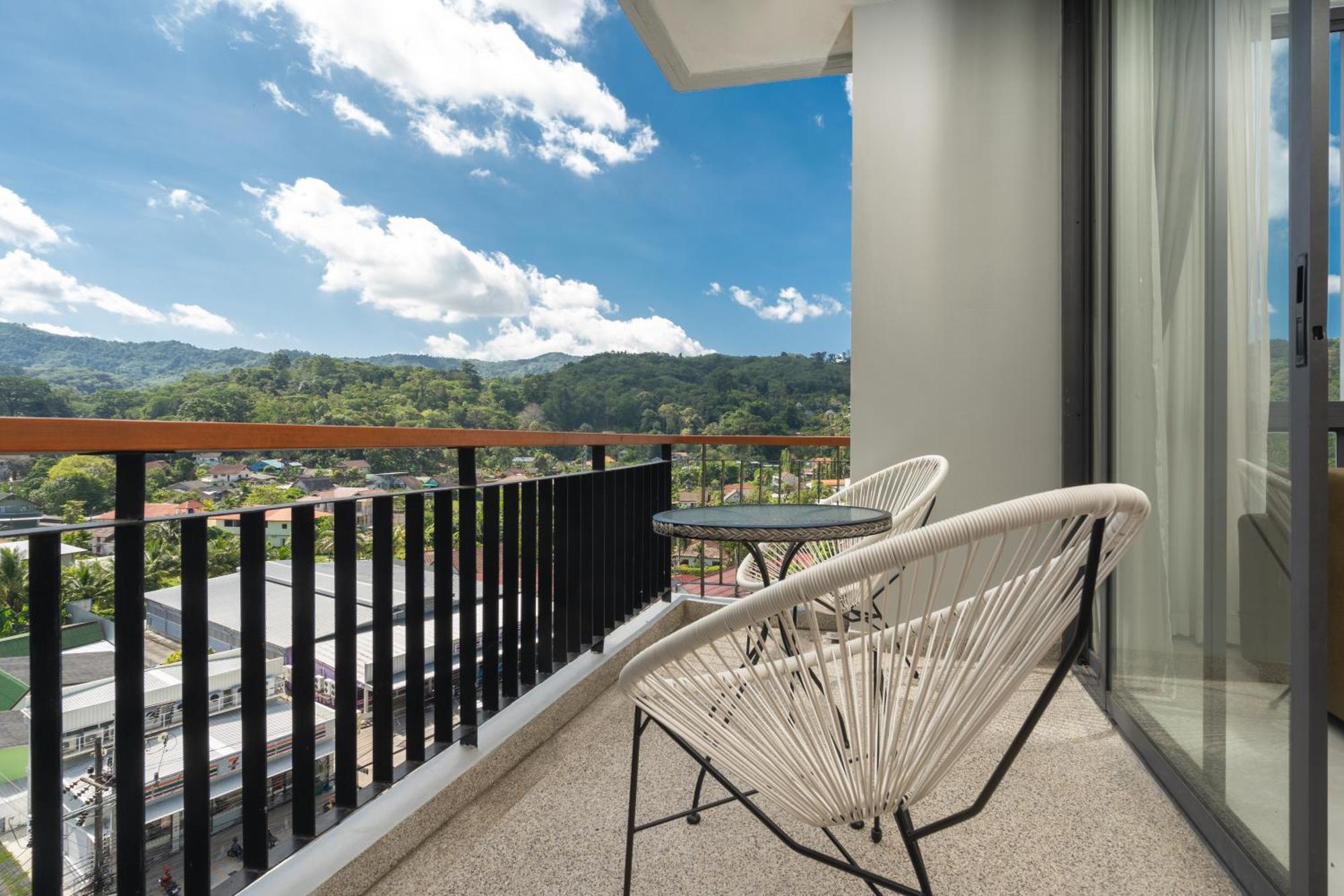 Icon Park Phuket Condo Exterior foto